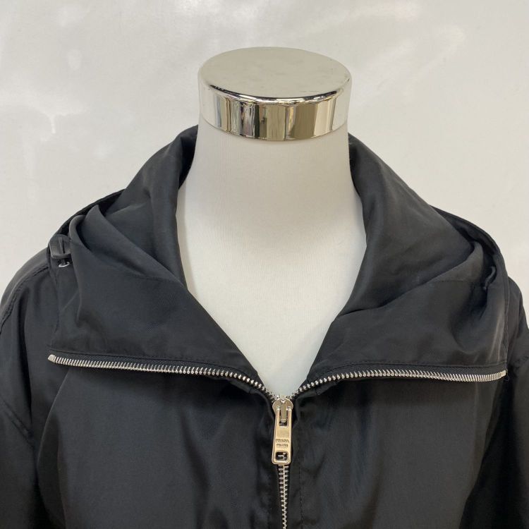Prada Prada Re-Nylon Belted Jacket Size 42 Size M / US 6-8 / IT 42-44 - 11 Thumbnail