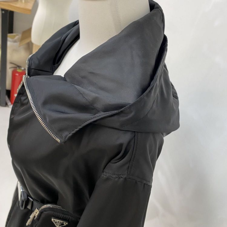 Prada Prada Re-Nylon Belted Jacket Size 42 Size M / US 6-8 / IT 42-44 - 12 Thumbnail