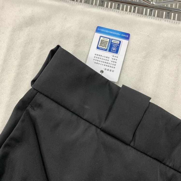 Prada Prada Technical Fabric Shorts Size 40 Size 27" / US 4 / IT 40 - 10 Thumbnail