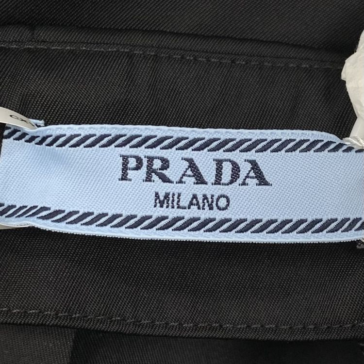 Prada Prada Re-Nylon Pleated Mini Skirt Size 36 Size 25" / US 0 / IT 36 - 3 Thumbnail