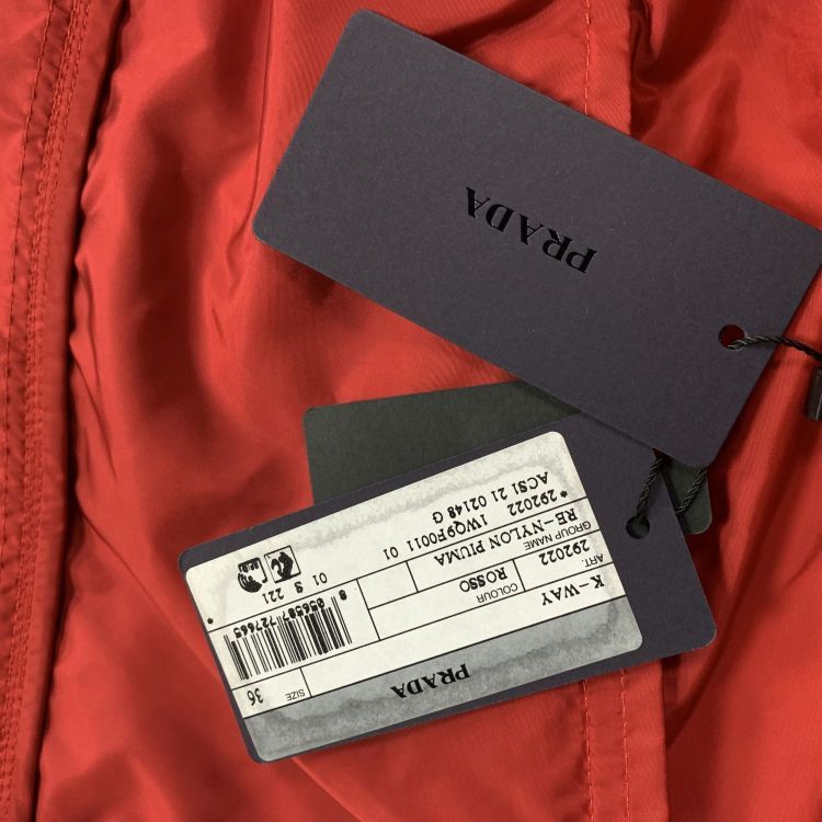 Prada Prada Re-Nylon Logo Jacket Size 36 Size XS / US 0-2 / IT 36-38 - 11 Thumbnail