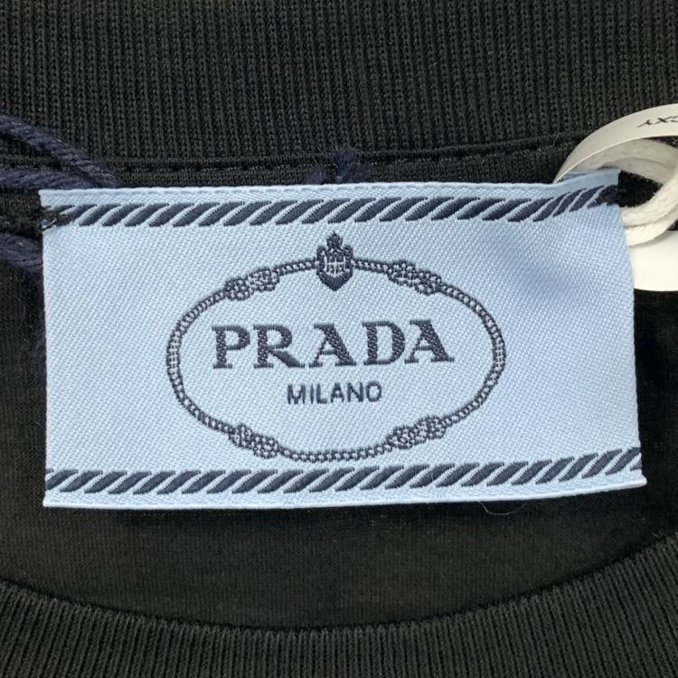 Prada Prada Black Crewneck T-Shirt Size XS Size XS / US 0-2 / IT 36-38 - 3 Thumbnail