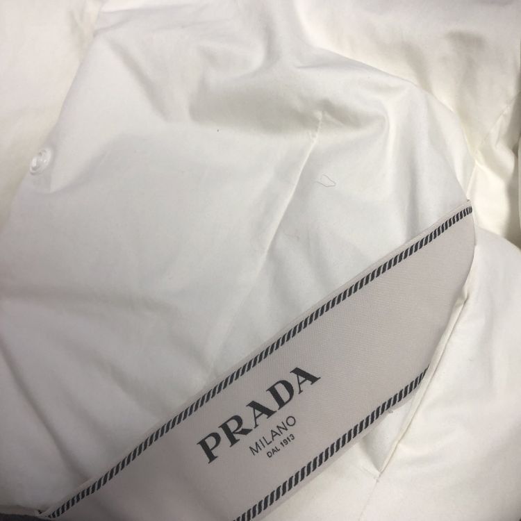 Prada Prada White Cropped Down Jacket Size 38 Size XS / US 0-2 / IT 36-38 - 6 Thumbnail