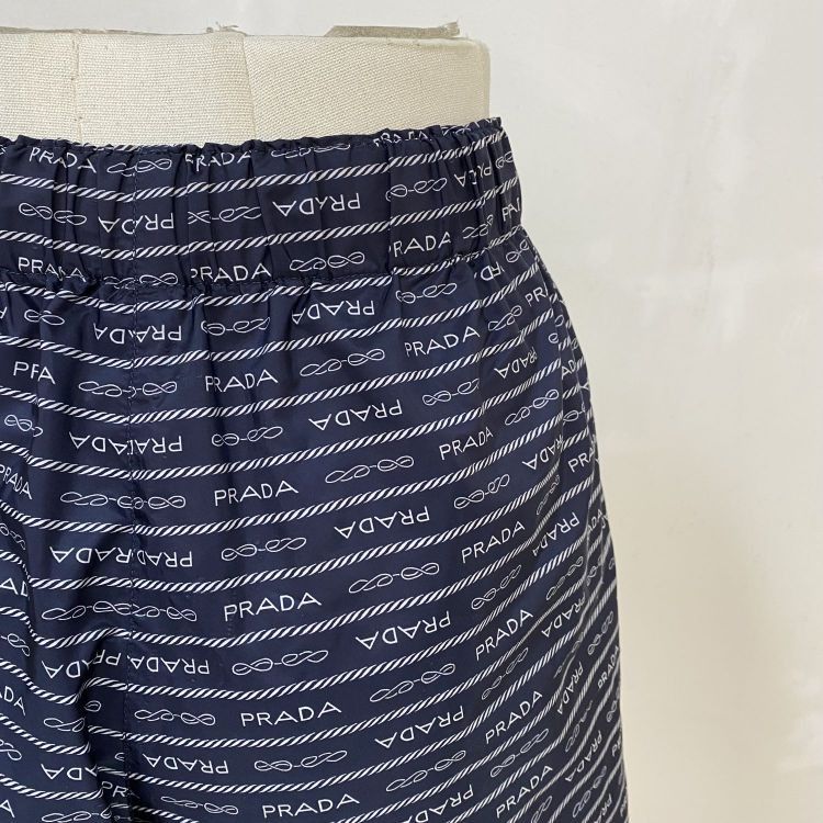 Prada Prada Logo Print Re-Nylon Shorts Size 36 Size 25" / US 0 / IT 36 - 10 Thumbnail