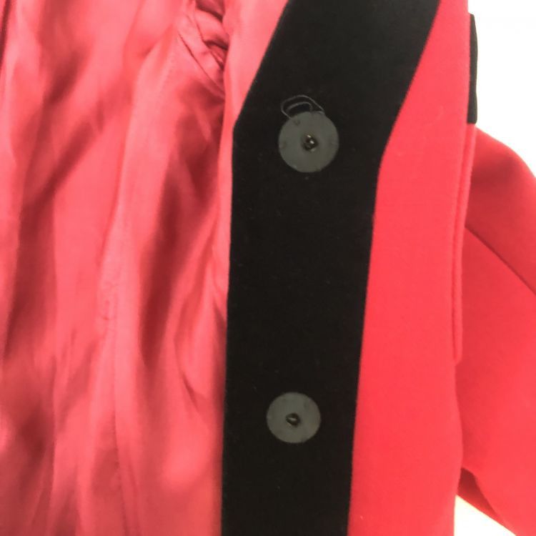 Gucci Gucci Red Velvet Trim Coat Size 36 Size XS / US 0-2 / IT 36-38 - 10 Thumbnail