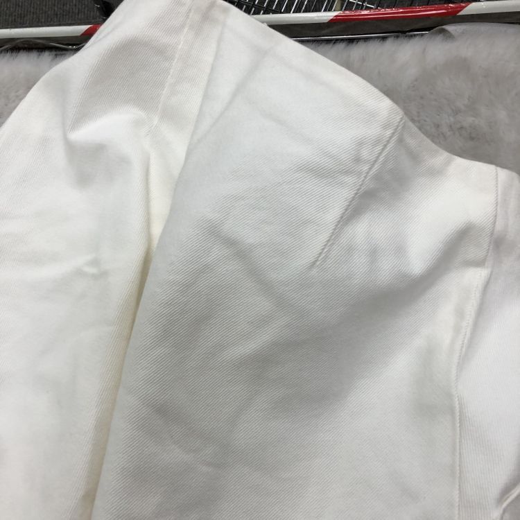 Gucci Gucci White Button Front Mini Skirt Size 36 Size 25" / US 0 / IT 36 - 7 Thumbnail
