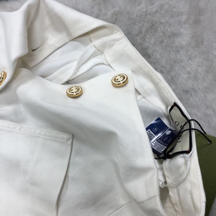 Gucci Gucci White Button Front Mini Skirt Size 36 Size 25" / US 0 / IT 36 - 5 Thumbnail