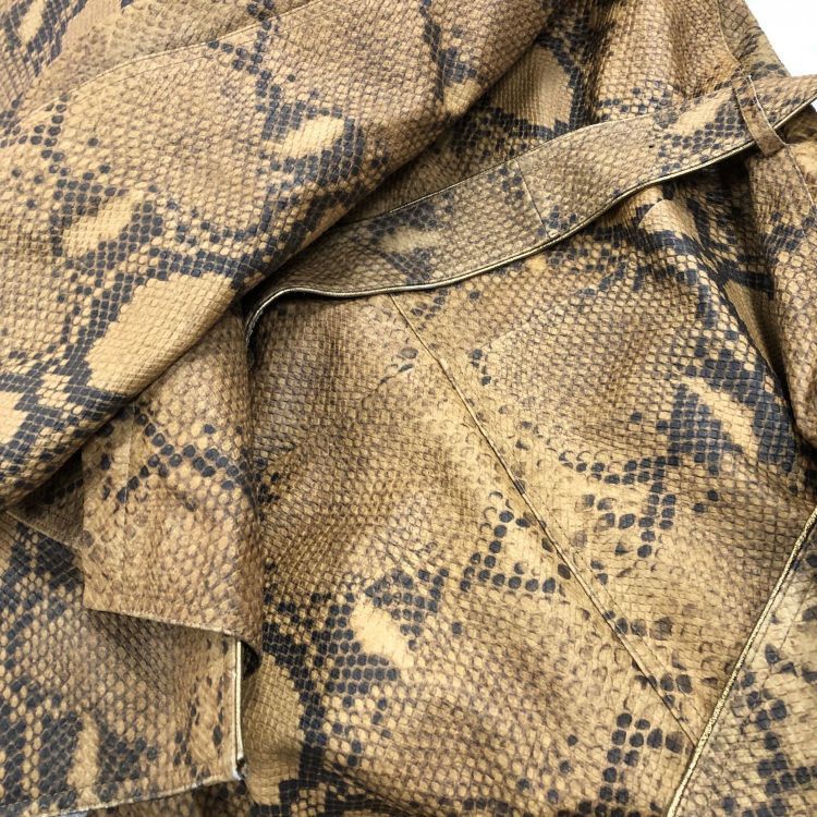 Gucci Gucci Snakeskin Print Trench Coat Size 42 Size M / US 6-8 / IT 42-44 - 9 Thumbnail