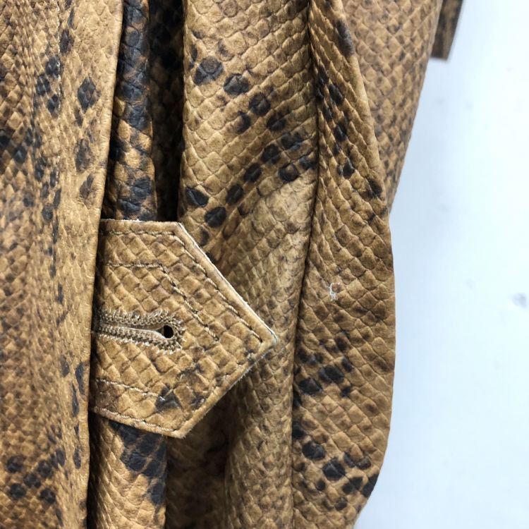 Gucci Gucci Snakeskin Print Trench Coat Size 42 Size M / US 6-8 / IT 42-44 - 11 Thumbnail