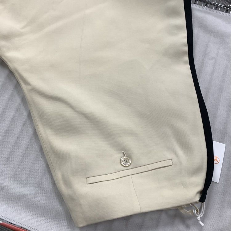 Gucci Gucci Beige Wool Silk Shorts Size 40 Size 27" / US 4 / IT 40 - 6 Thumbnail