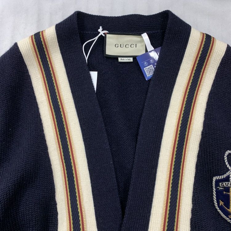 Gucci Gucci Anchor Patch Cardigan Size S Size US S / EU 44-46 / 1 - 6 Thumbnail