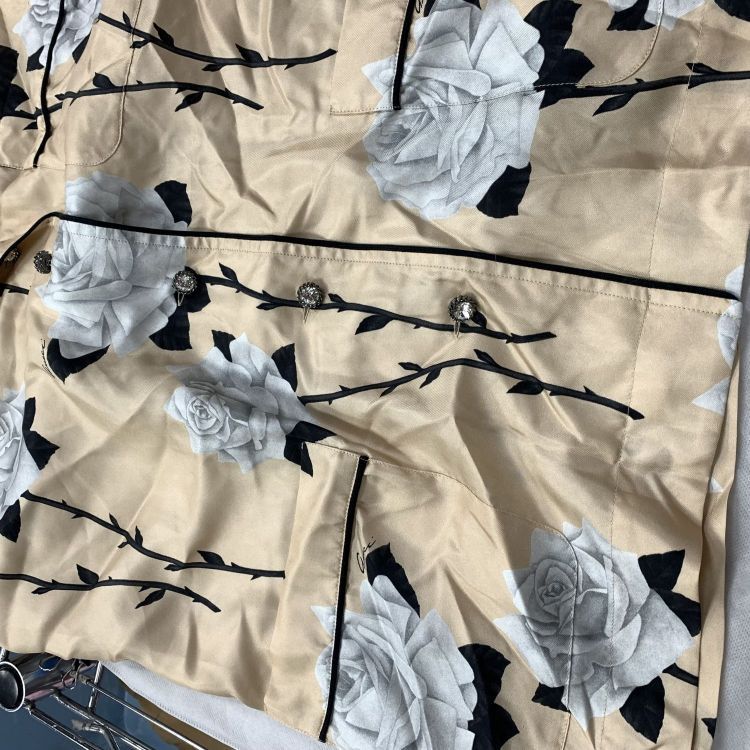Gucci Gucci Rose Print Silk Button Up Size 38 Size XS / US 0-2 / IT 36-38 - 13 Thumbnail
