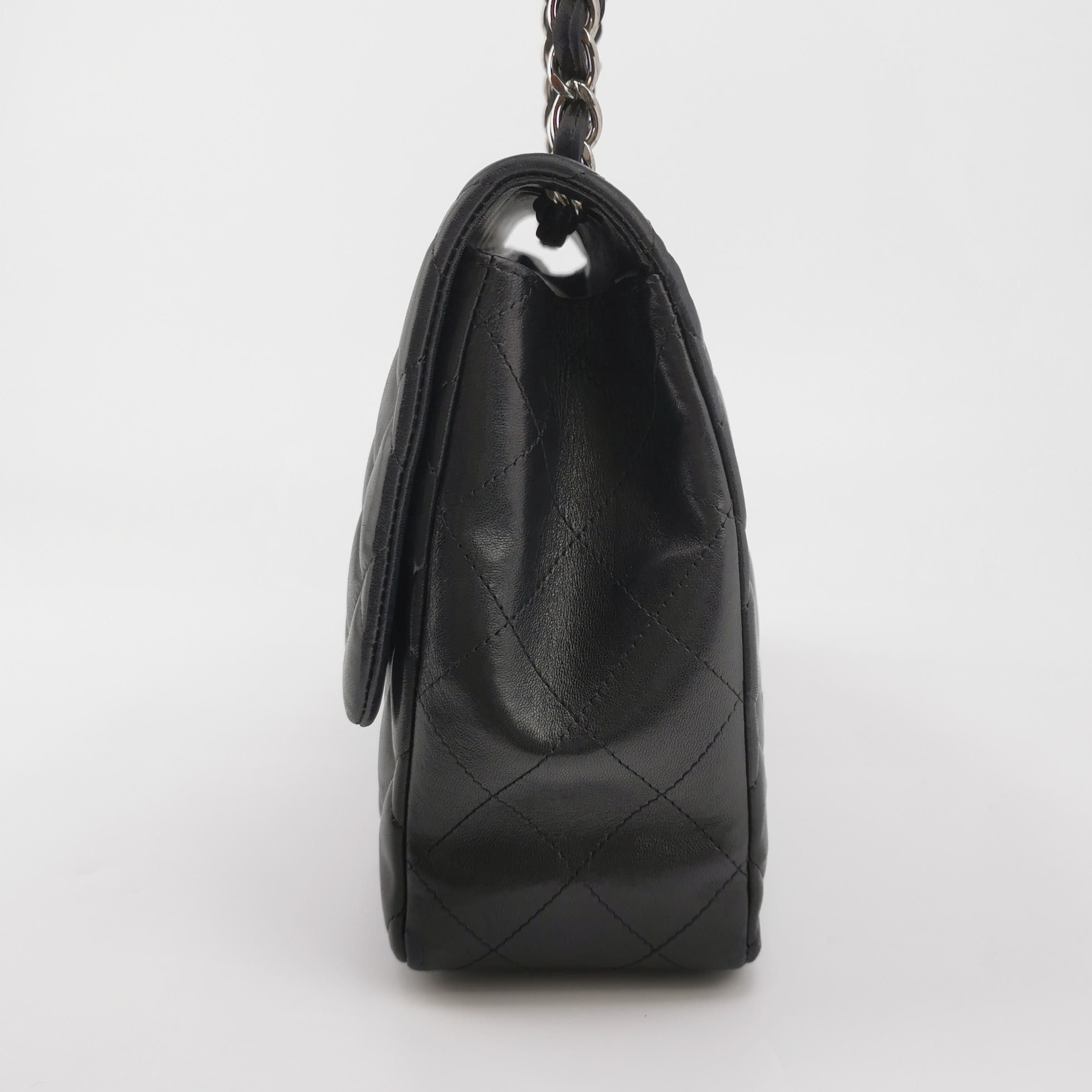 Chanel Chanel Women os Crossbody Bags Size ONE SIZE - 3 Thumbnail