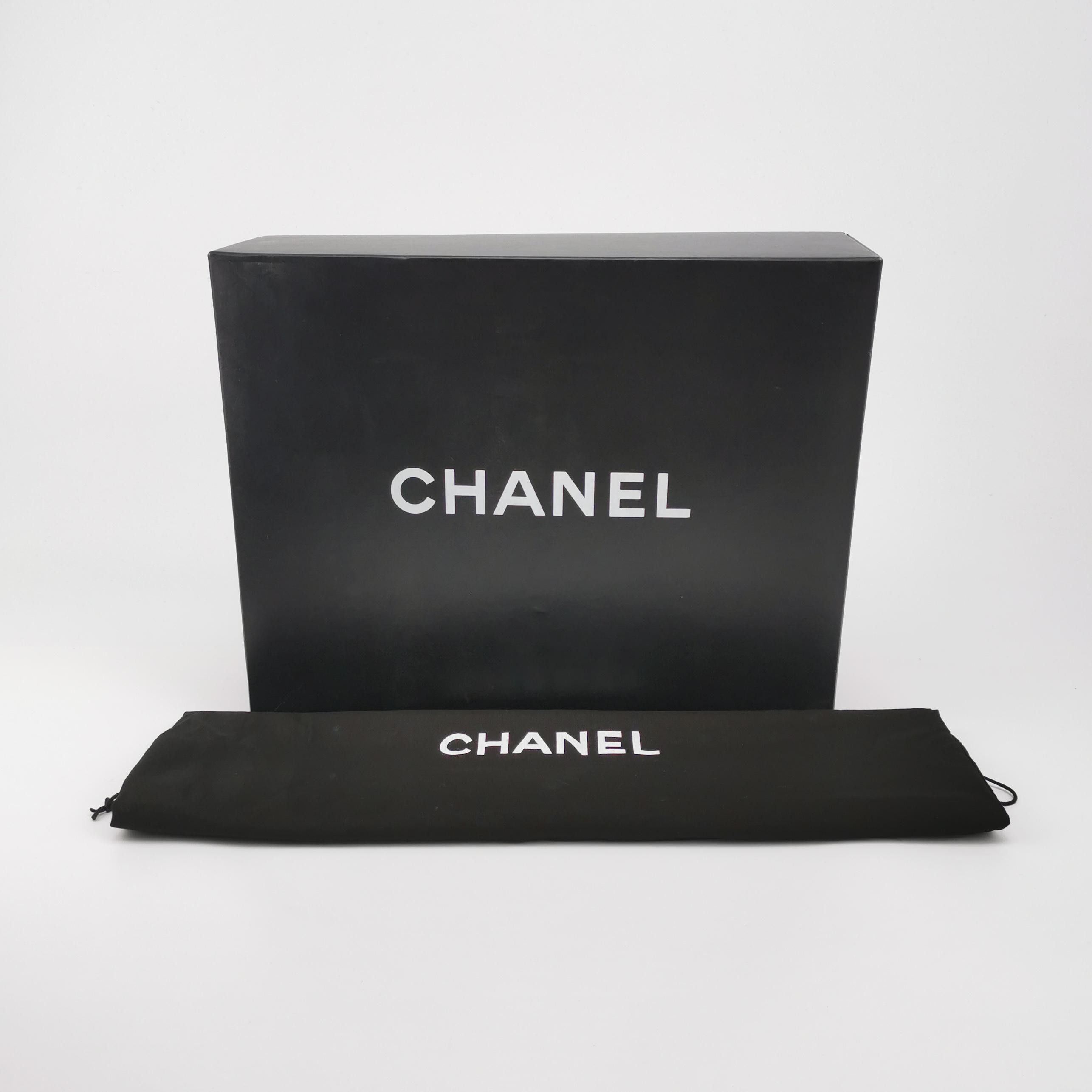 Chanel Chanel Women os Crossbody Bags Size ONE SIZE - 9 Thumbnail