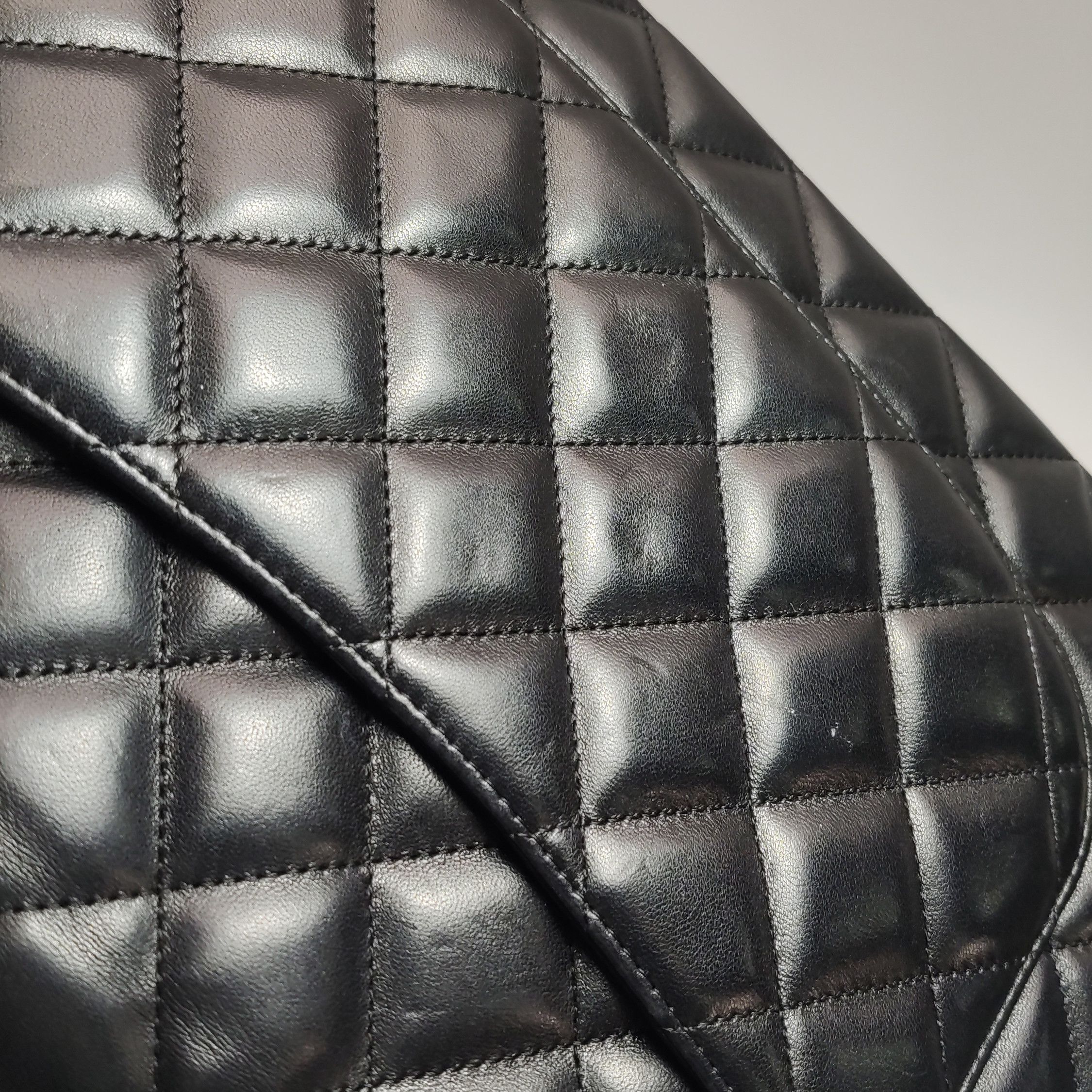 Chanel Chanel Women os Crossbody Bags Size ONE SIZE - 21 Thumbnail