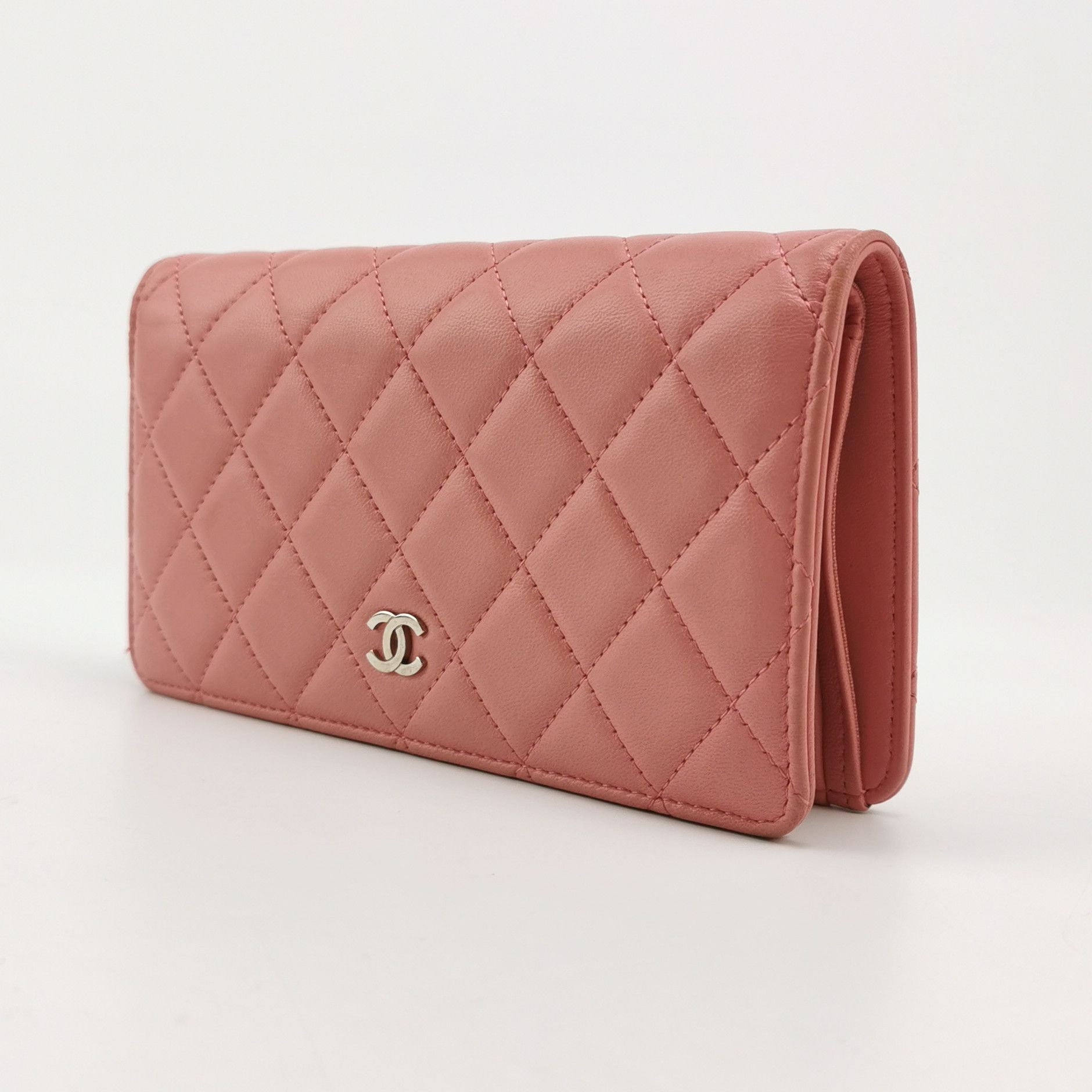 Chanel Chanel Women os Wallets Size ONE SIZE - 2 Thumbnail
