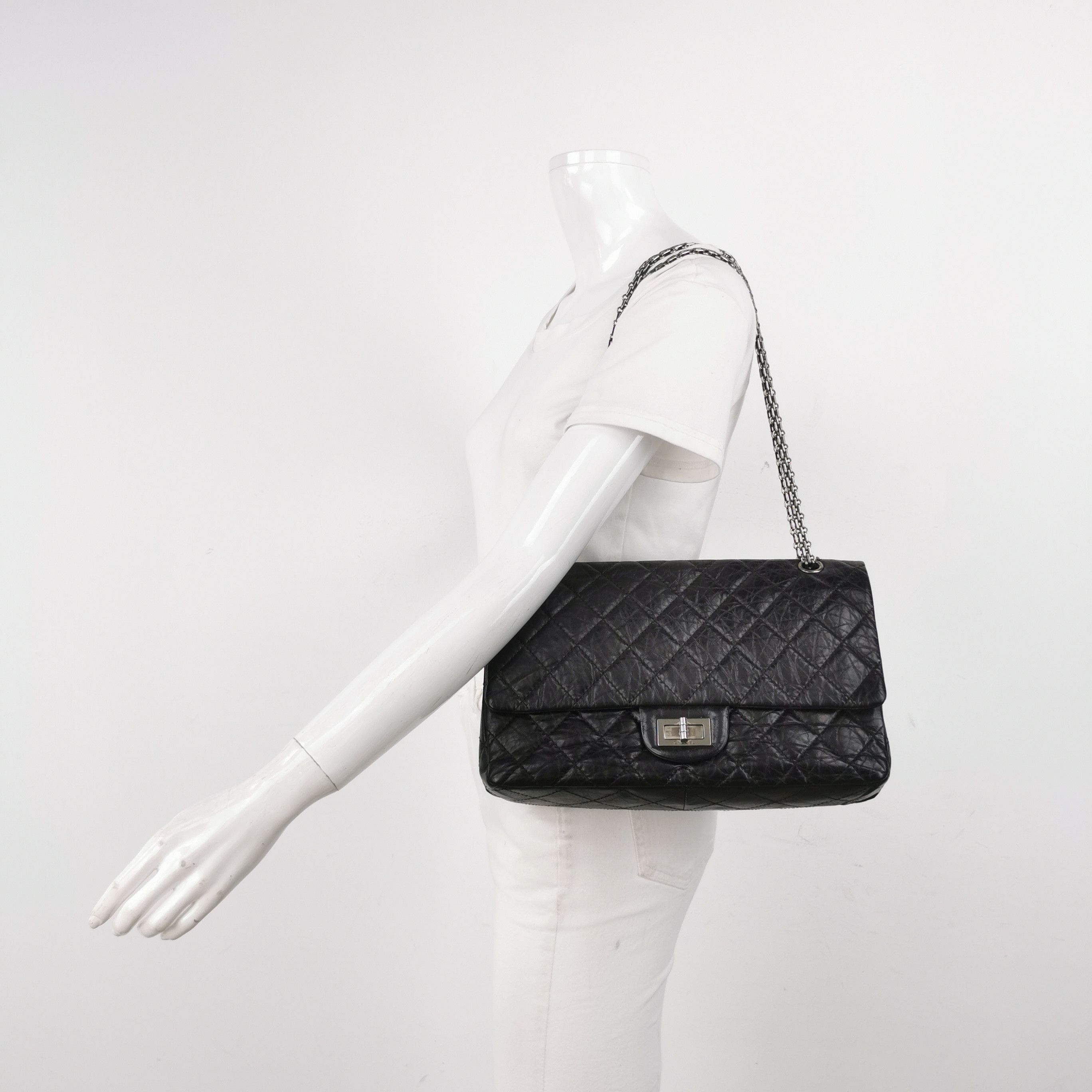 Chanel Chanel Women os Shoulder Bags Size ONE SIZE - 2 Thumbnail
