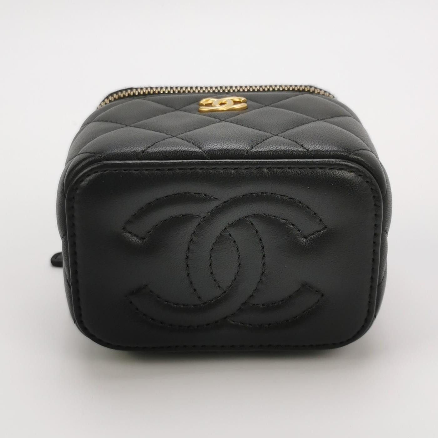 Chanel Chanel Women os Shoulder Bags Size ONE SIZE - 6 Thumbnail