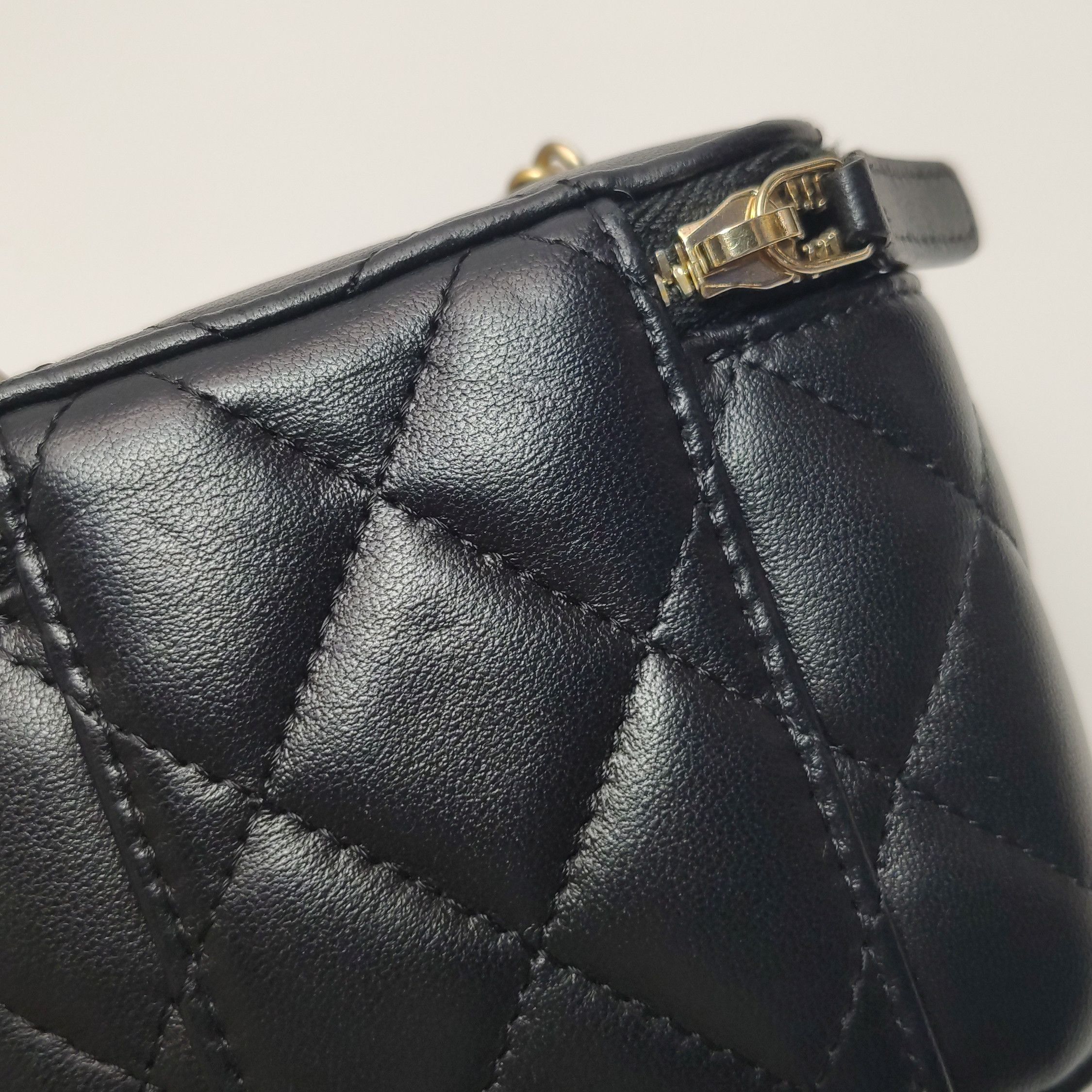 Chanel Chanel Women os Shoulder Bags Size ONE SIZE - 20 Thumbnail