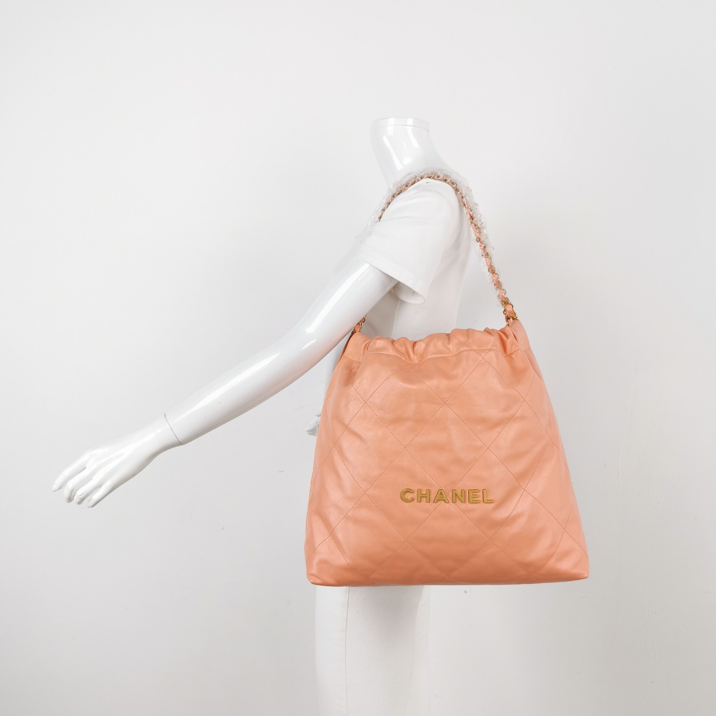 Chanel Chanel Women os Shoulder Bags Size ONE SIZE - 2 Thumbnail