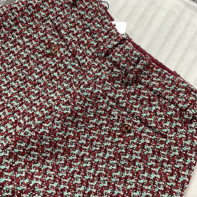 Gucci Gucci Multi Tweed Shorts Size 40 Size 27" / US 4 / IT 40 - 7 Thumbnail