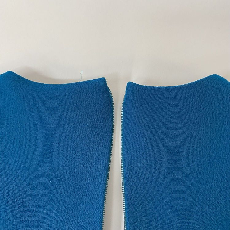 Gucci Gucci Blue Silk Blouse Size 36 Size XS / US 0-2 / IT 36-38 - 14 Thumbnail