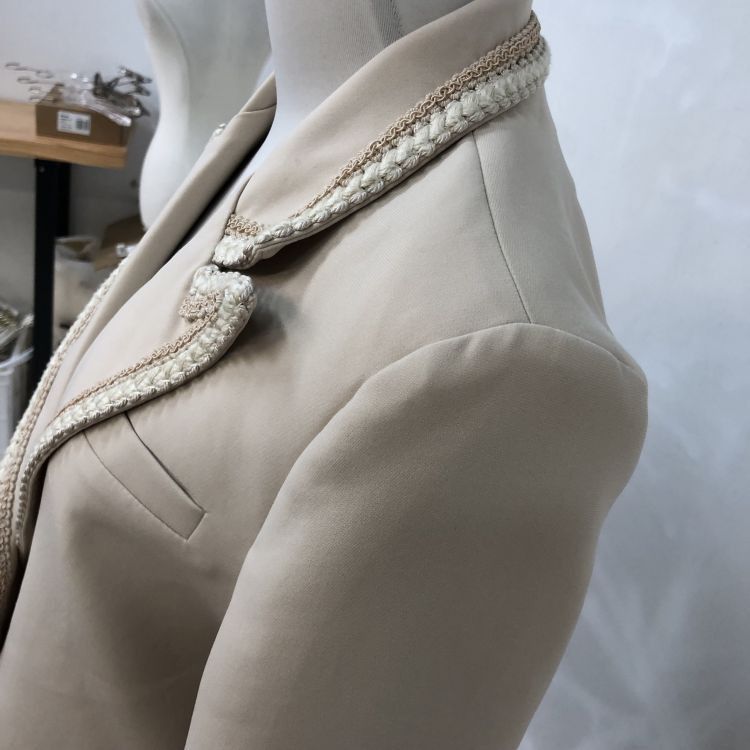 Gucci Gucci Braided Trim Blazer Size 36 Size XS / US 0-2 / IT 36-38 - 8 Thumbnail
