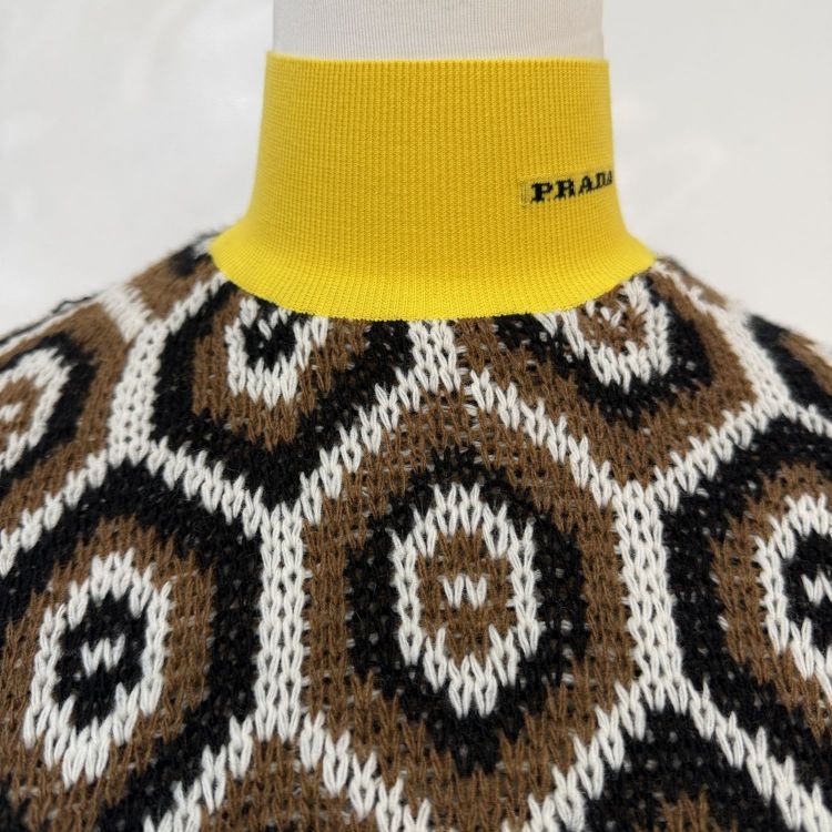 Prada Prada Geometric Knit Sweater Size 36 Size XS / US 0-2 / IT 36-38 - 7 Thumbnail