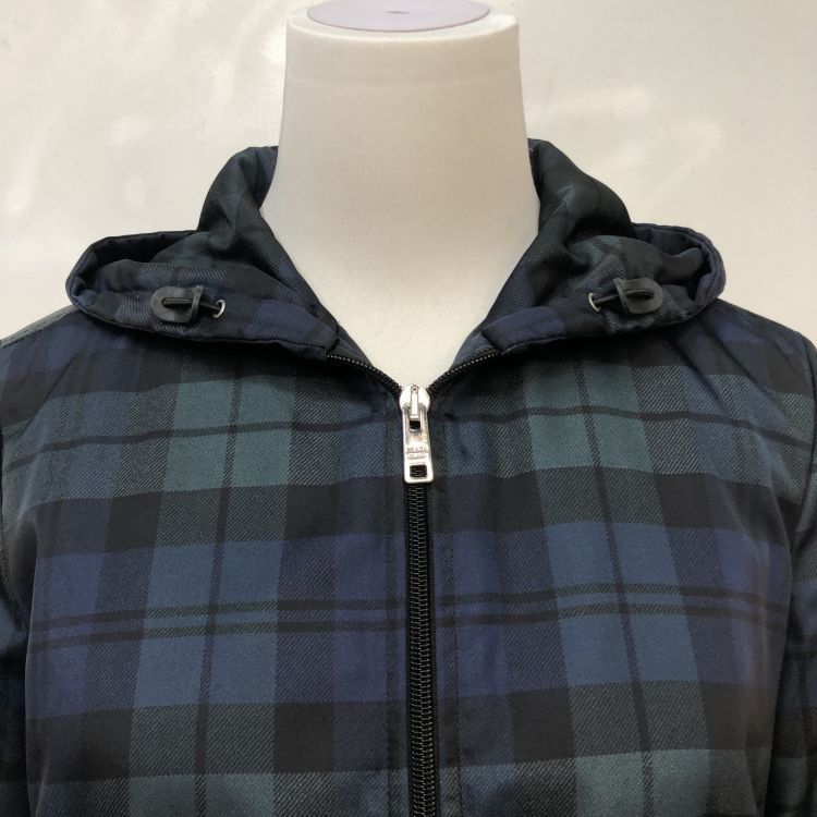 Prada Prada Plaid Tartan Hooded Jacket Size 36 Size XS / US 0-2 / IT 36-38 - 7 Thumbnail