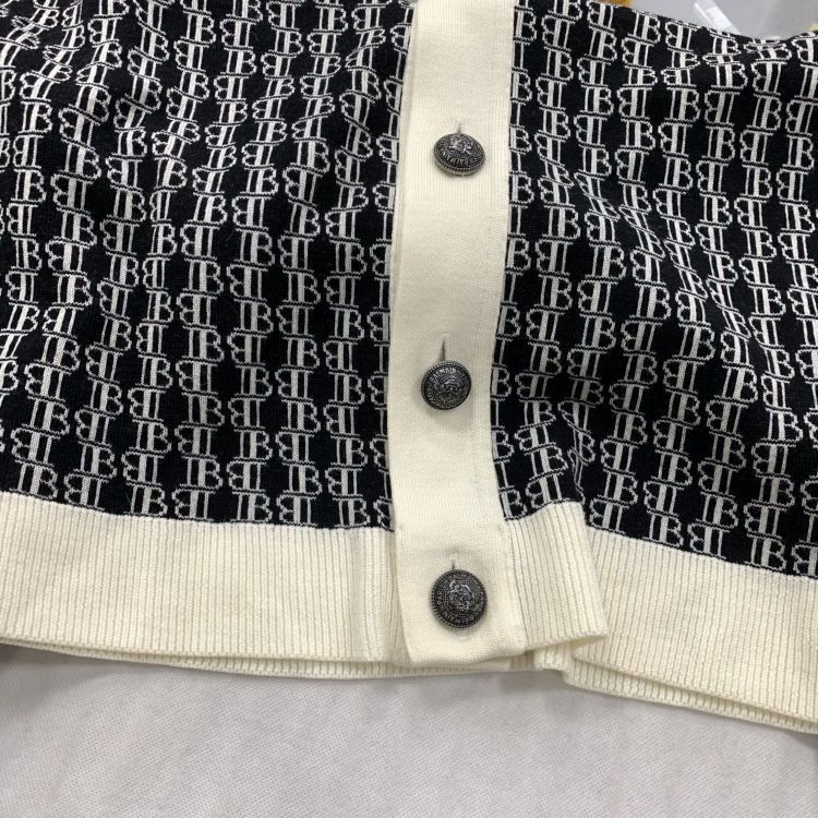Balmain Balmain Monogram Merino Wool Cardigan Size S Size S / US 4 / IT 40 - 7 Thumbnail
