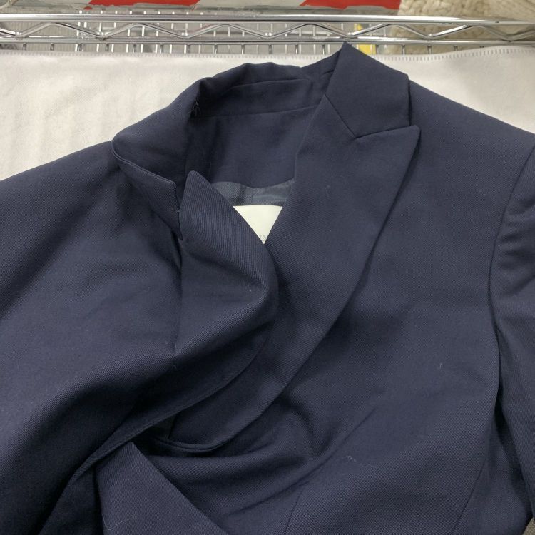 Pierre Balmain Pierre Balmain Navy Blazer Size 40 Size S / US 4 / IT 40 - 7 Thumbnail