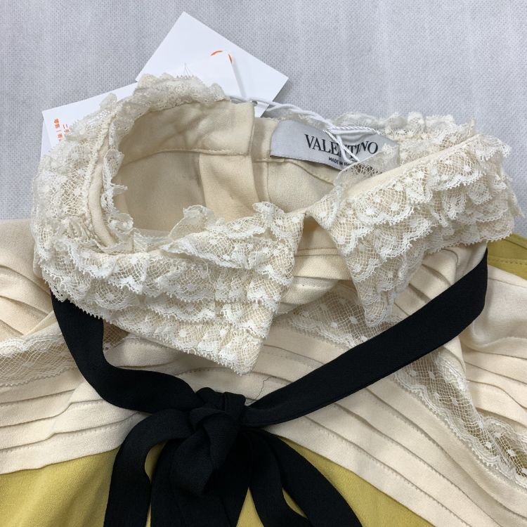 Valentino Valentino Silk Lace Pussy Bow Blouse Size 38 Size XS / US 0-2 / IT 36-38 - 6 Thumbnail