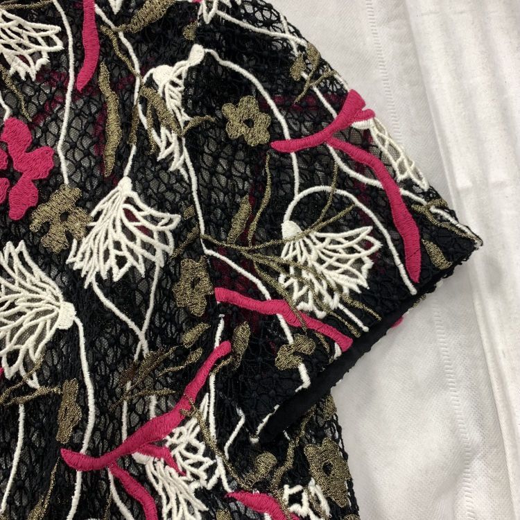 Valentino Valentino Floral Embroidered Midi Dress Size 44 Size M / US 6-8 / IT 42-44 - 8 Thumbnail