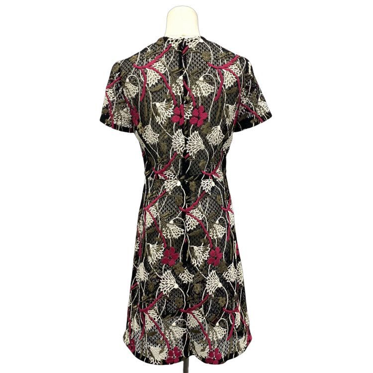 Valentino Valentino Floral Embroidered Midi Dress Size 44 Size M / US 6-8 / IT 42-44 - 2 Thumbnail