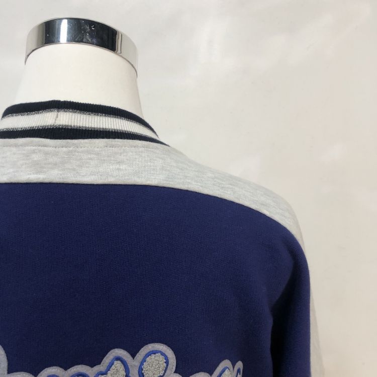 Valentino Valentino V 1960 Logo Patch Cardigan Size L Size US L / EU 52-54 / 3 - 9 Thumbnail