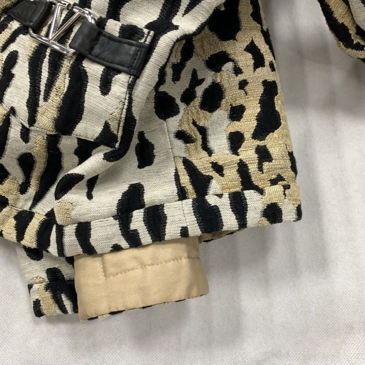 Valentino Valentino V-Logo Animal Print Jacket Size 38 Size XS / US 0-2 / IT 36-38 - 7 Thumbnail