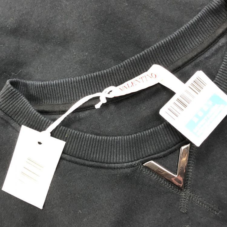 Valentino Valentino V Logo Black Sweatshirt Size XXL Size US XXL / EU 58 / 5 - 8 Thumbnail