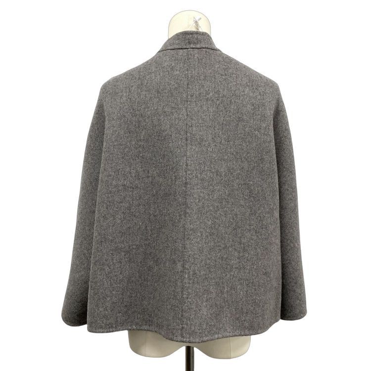 Valentino Valentino Gray Wool Blend Cape Size 42 Size M / US 6-8 / IT 42-44 - 2 Thumbnail