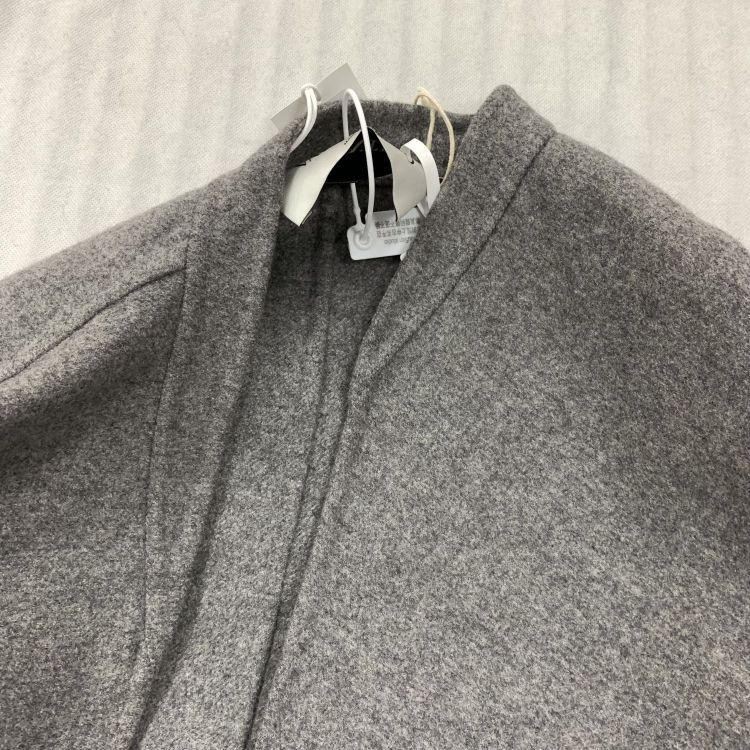 Valentino Valentino Gray Wool Blend Cape Size 42 Size M / US 6-8 / IT 42-44 - 7 Thumbnail