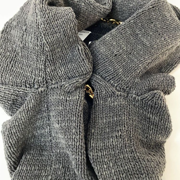 Bottega Veneta Bottega Veneta Gold Chain Knit Sweater Size XS Size XS / US 0-2 / IT 36-38 - 10 Thumbnail