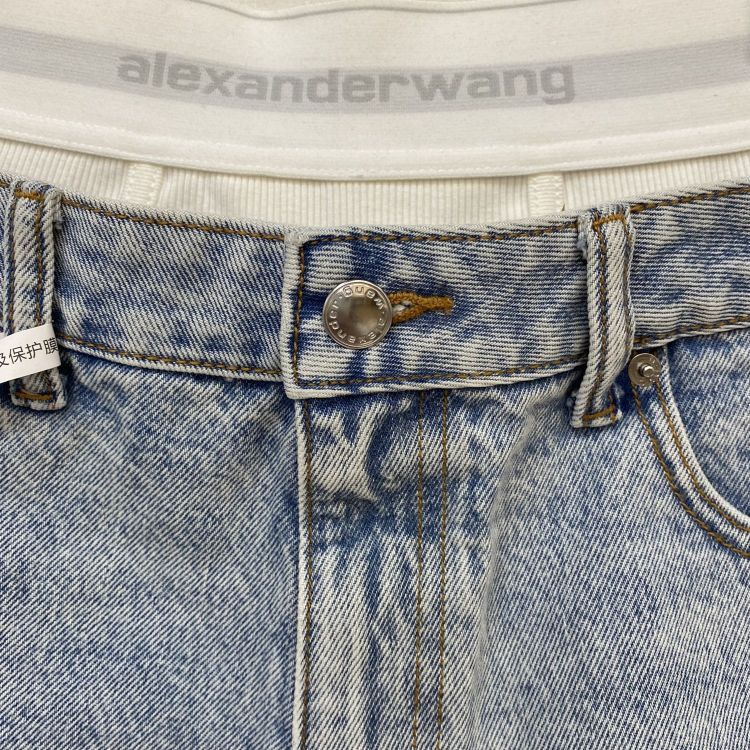 Alexander Wang Alexander Wang Logo Elastic Waist Denim Shorts Size 25 Size 25" / US 0 / IT 36 - 6 Thumbnail