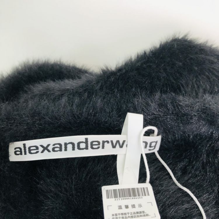 Alexander Wang Alexander Wang Rhinestone Short Sleeve Sweater Size XS Size XS / US 0-2 / IT 36-38 - 3 Thumbnail