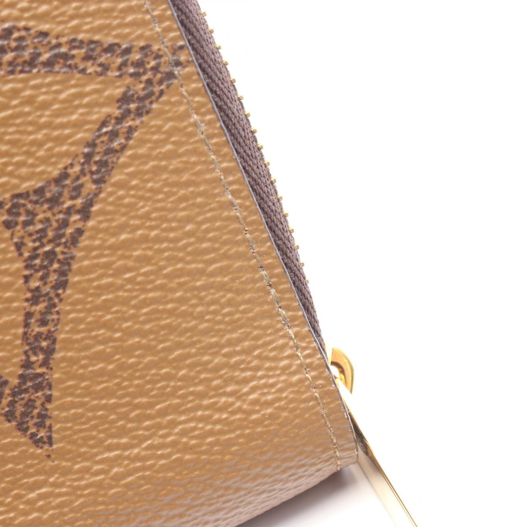 Louis Vuitton Louis Vuitton Louis Vuitton Zippy Wallet Monogram Giant Reverse Long Wallet Textile Long Wallet M69353 DUTY FREE for USA Size ONE SIZE - 6 Thumbnail