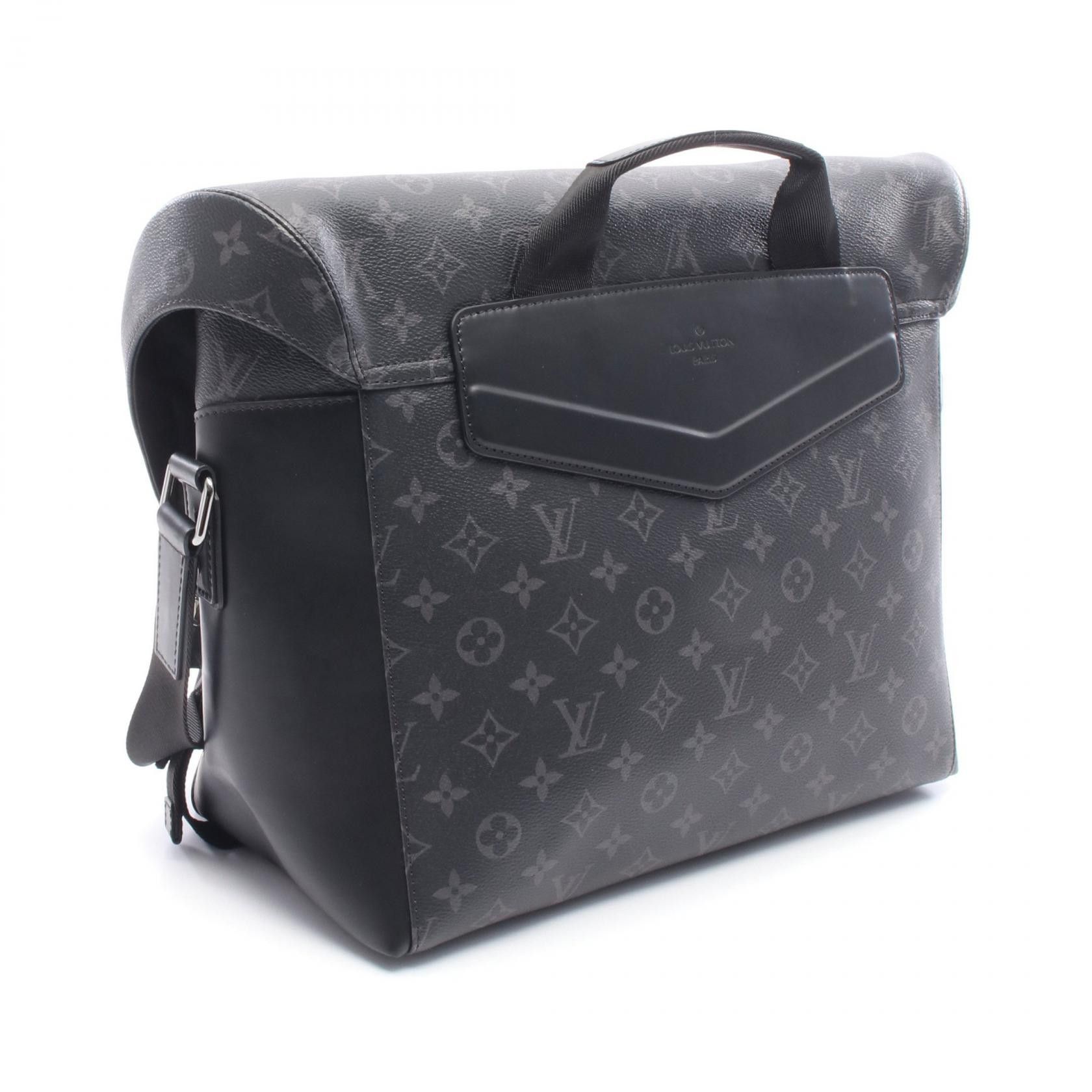 Louis Vuitton Louis Vuitton Louis Vuitton Messenger Voyage MM Monogram Eclipse Coated Canvas Shoulder Bag Textile Shoulder Bag M43276 DUTY FREE for USA Size ONE SIZE - 2 Thumbnail