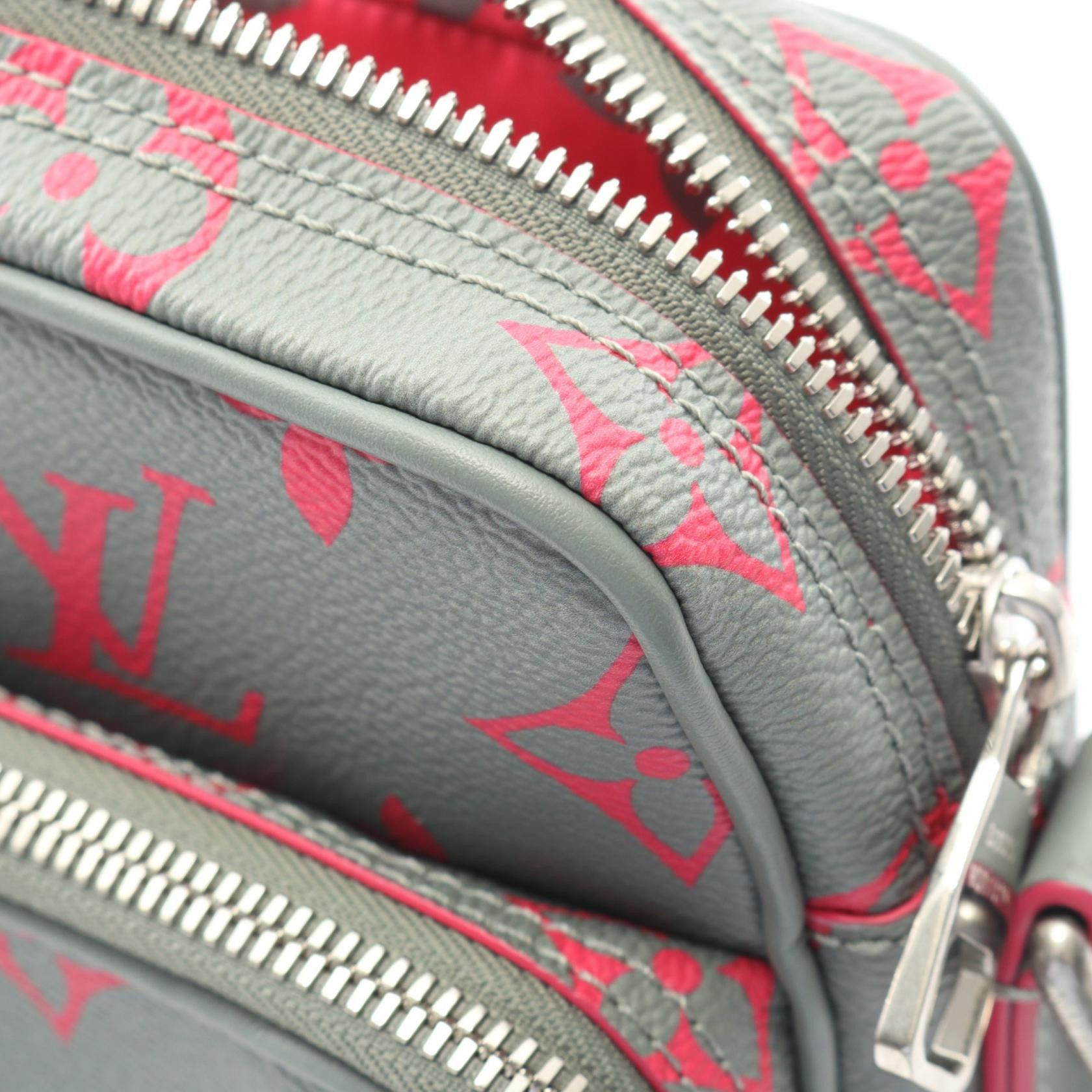 Louis Vuitton Louis Vuitton Louis Vuitton Nile Monogram Glow Handbag Textile Crossbody Bag M15024 DUTY FREE for USA Size ONE SIZE - 6 Thumbnail