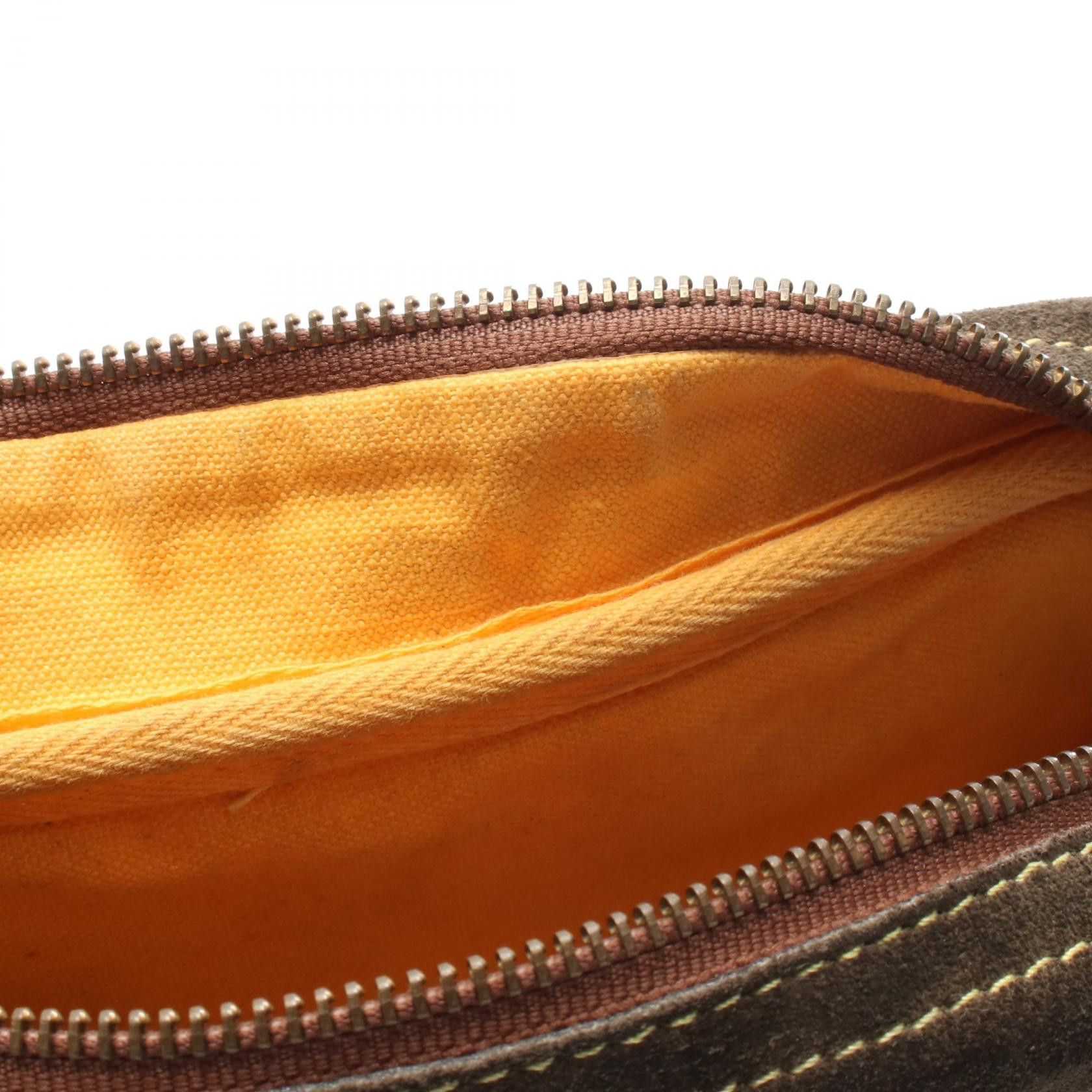 Loewe Loewe Loewe Anagram Leather Shoulder Bag Leather Shoulder Bag DUTY FREE for USA Size ONE SIZE - 6 Thumbnail
