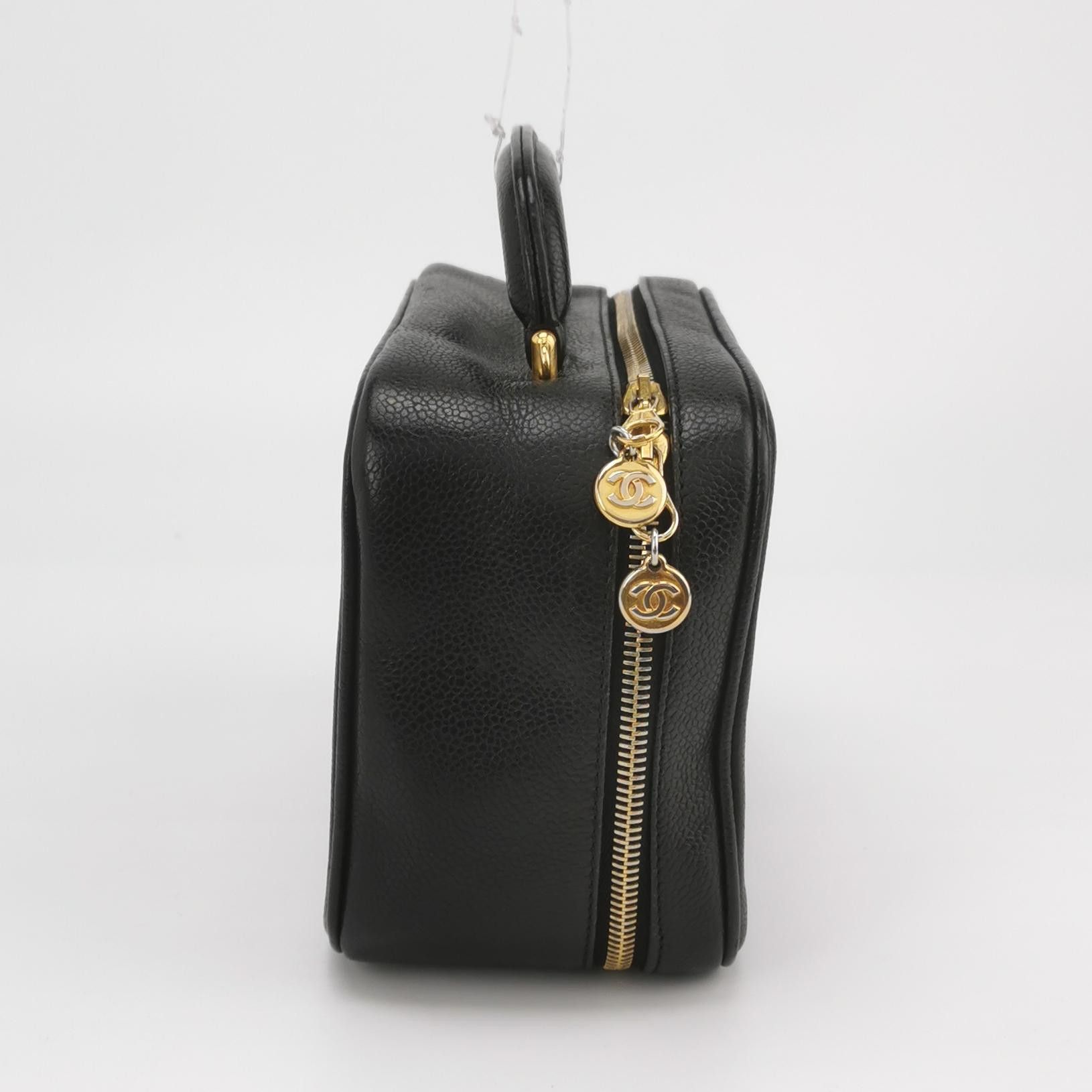 Chanel Chanel Women os Tote Bags Size ONE SIZE - 4 Thumbnail