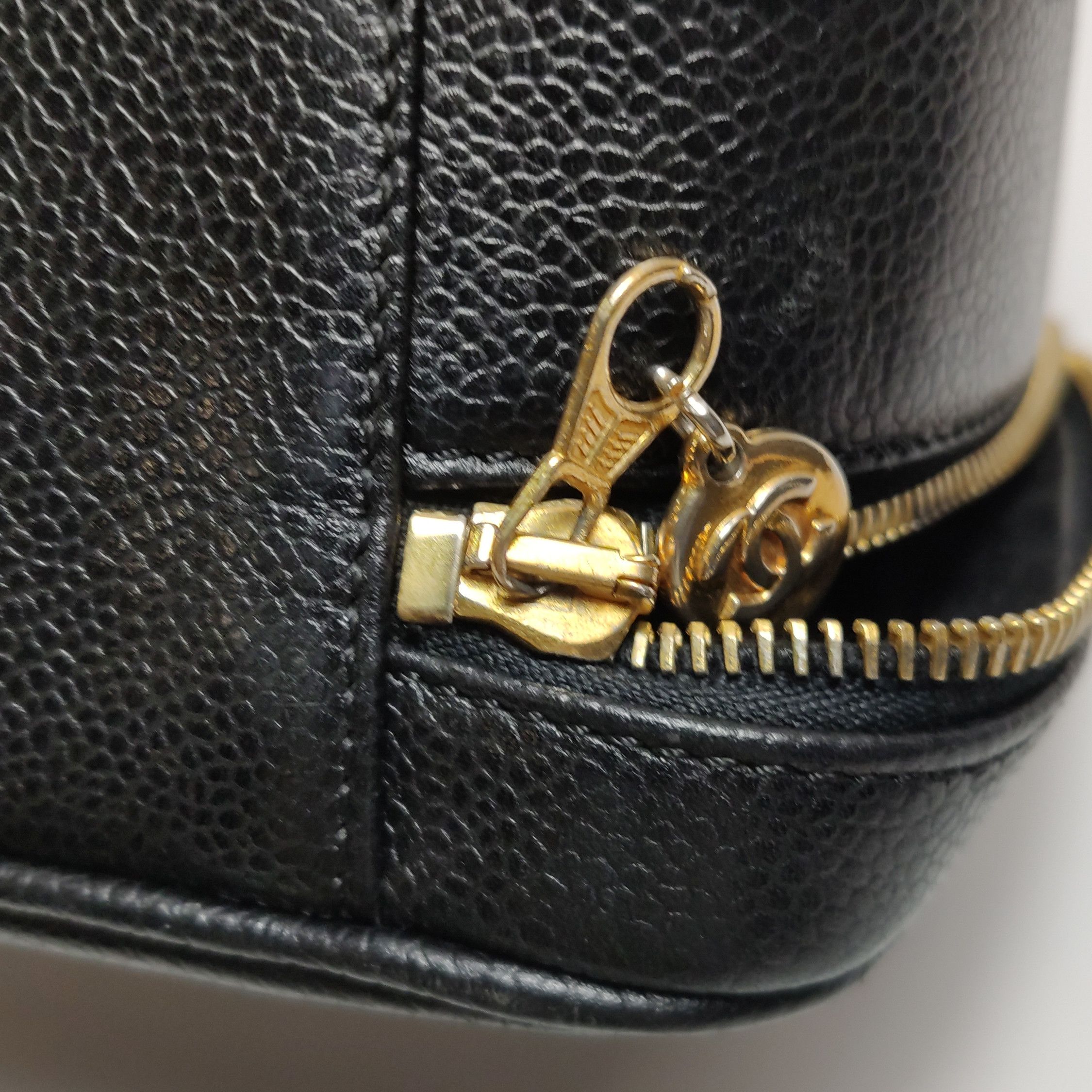 Chanel Chanel Women os Tote Bags Size ONE SIZE - 12 Thumbnail