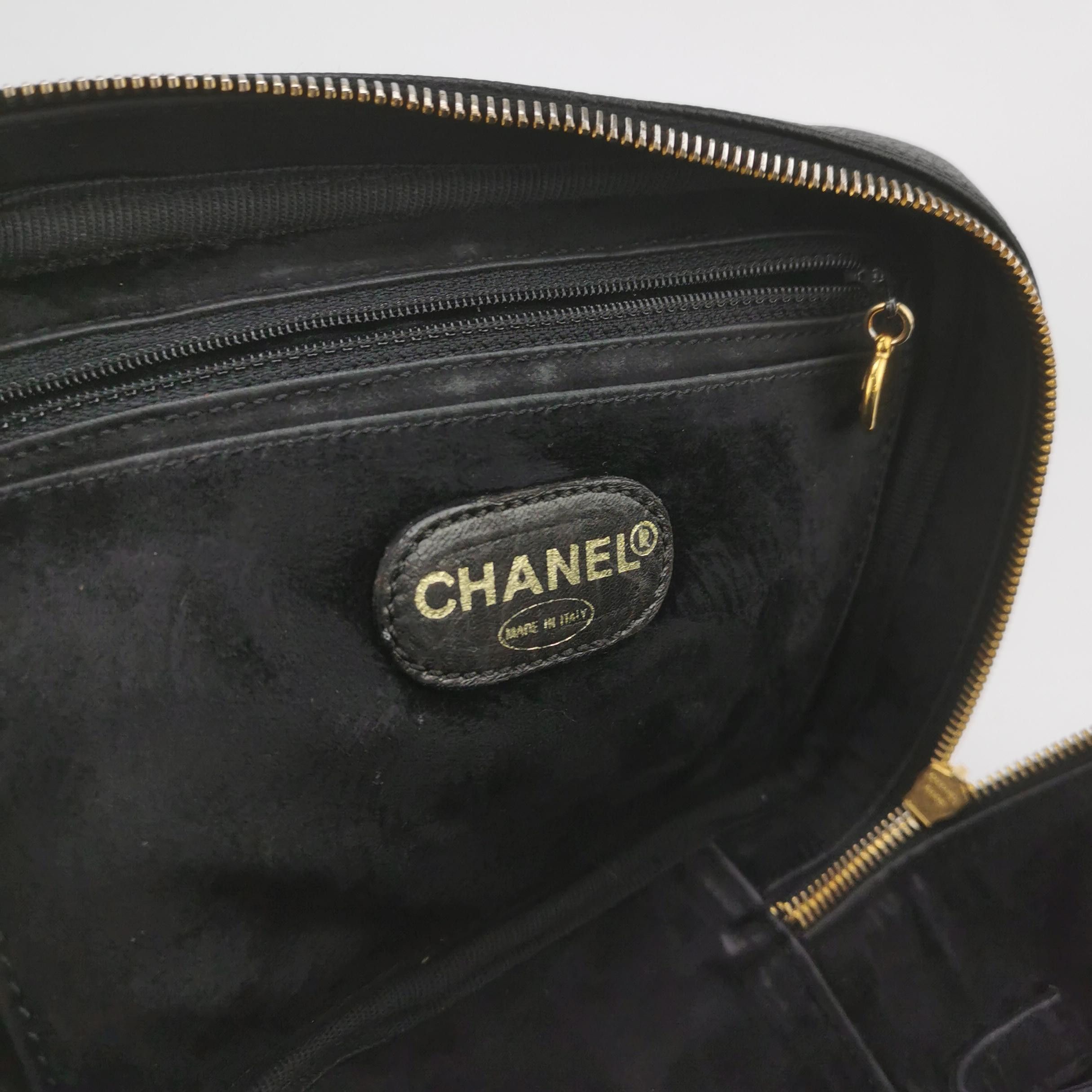 Chanel Chanel Women os Tote Bags Size ONE SIZE - 8 Thumbnail