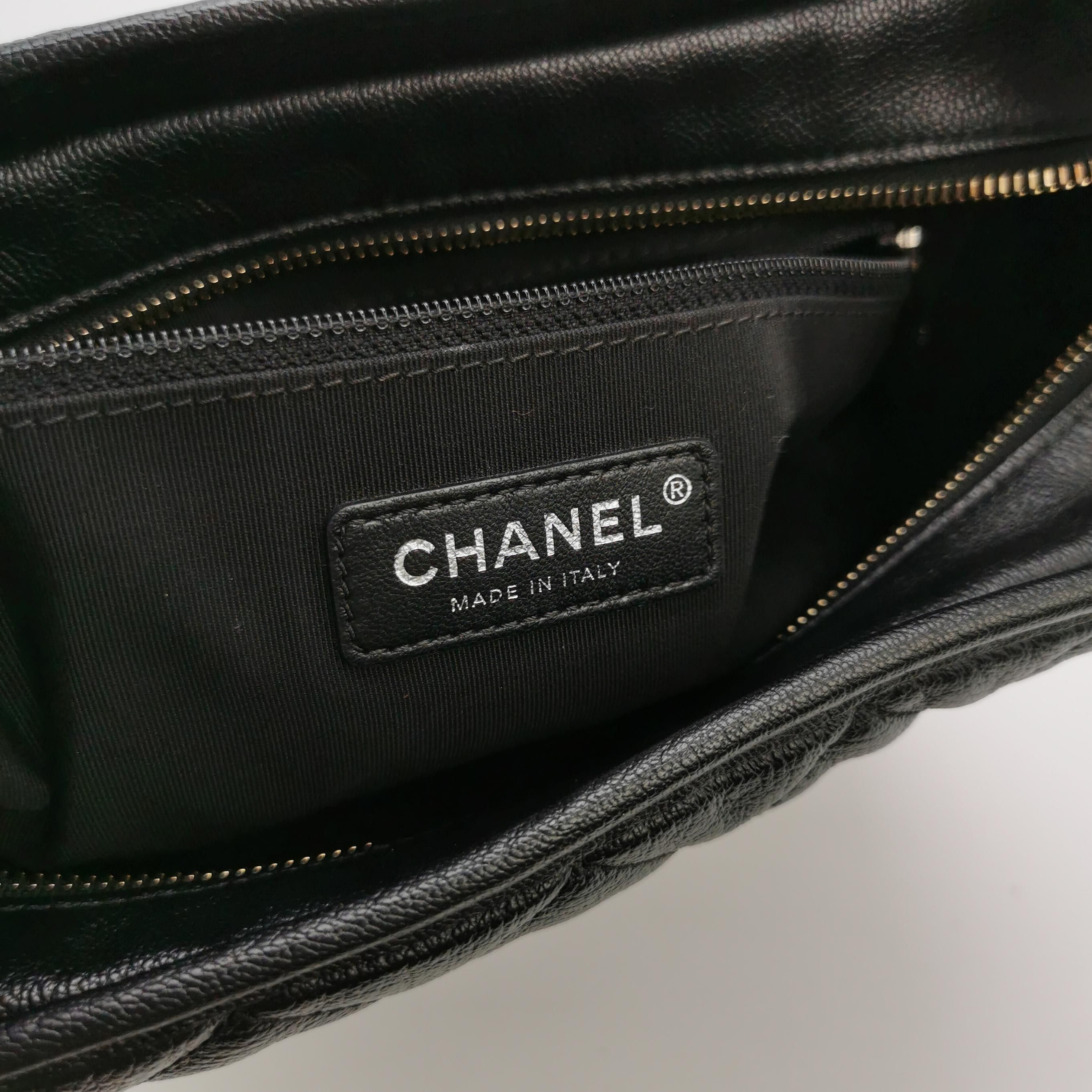 Chanel Chanel Women os Shoulder Bags Size ONE SIZE - 8 Thumbnail